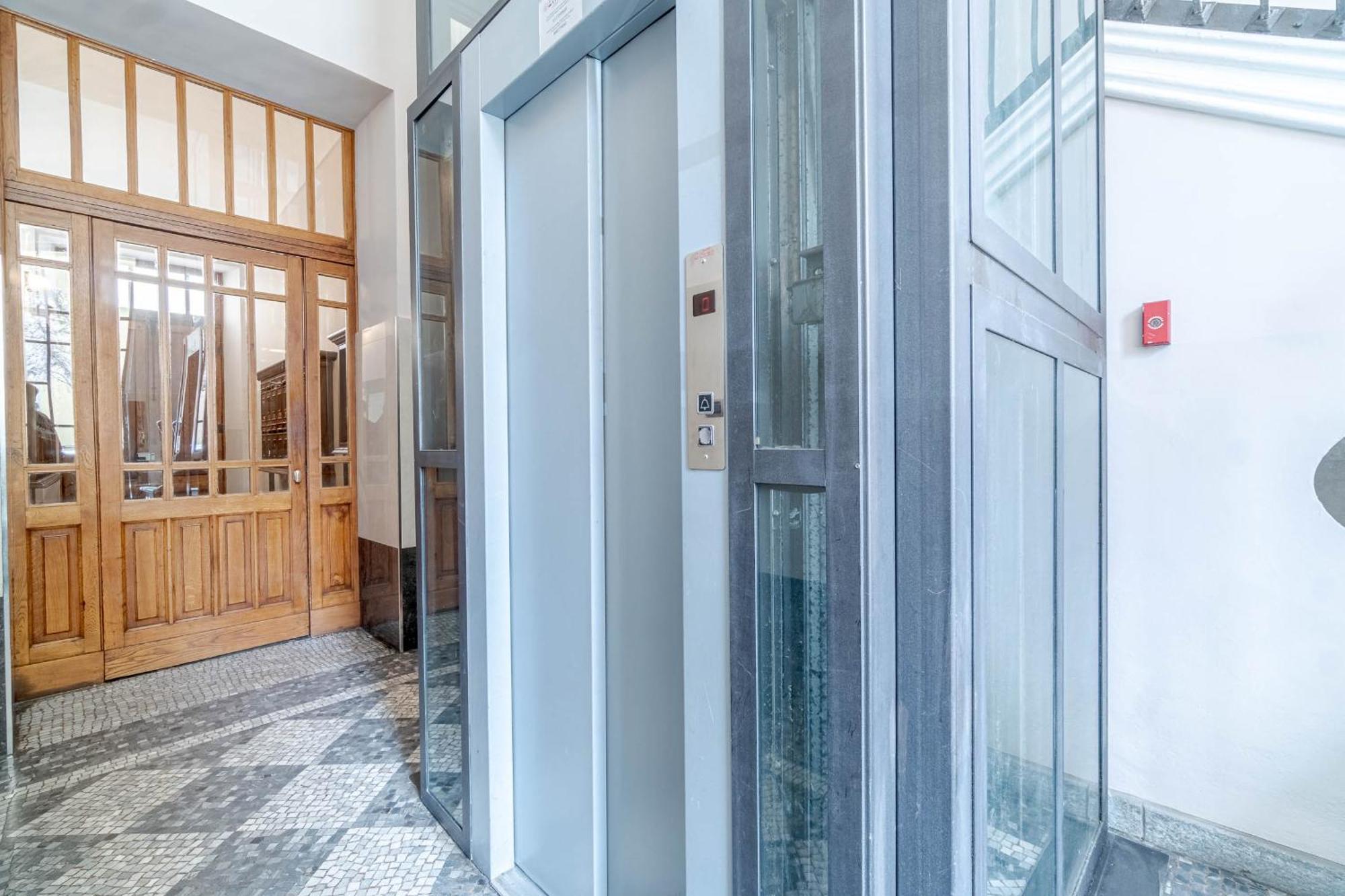 Апартаменты Politecnico & Crocetta Elegant Flat Турин Экстерьер фото